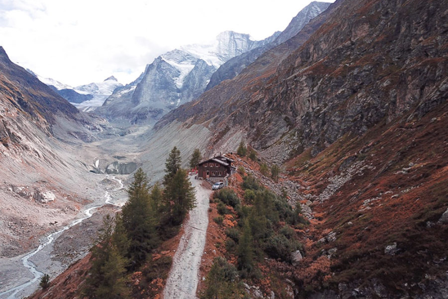 Cabane Petit Mountet